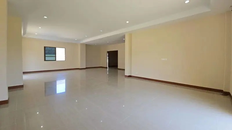 5 Bedroom Pool Villa East Pattaya with 3 bathroom land 209 sq.wah (800sq.m) Near Siam Country Club Golf Pattaya