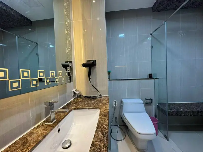 The Plam Wong Amat Studio for sale