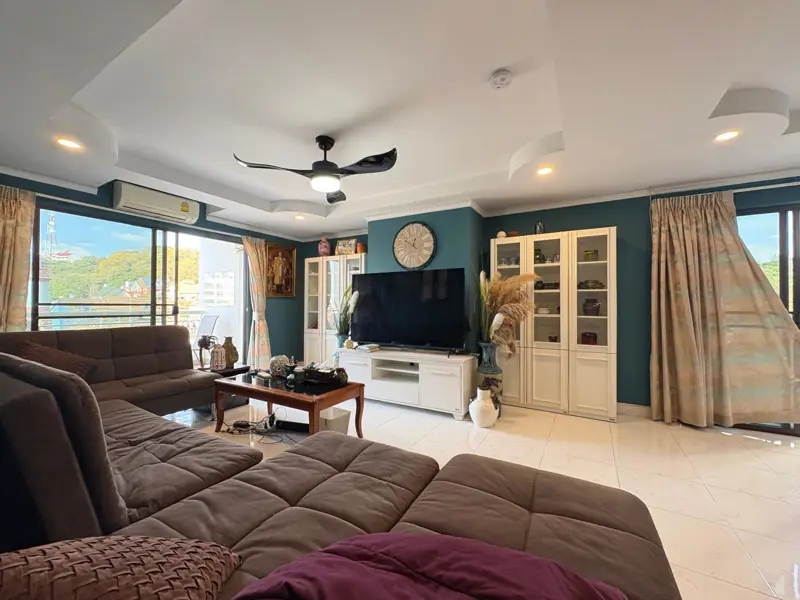 Pattaya Hill Resort Pratumnak 1 Bedroom for sale