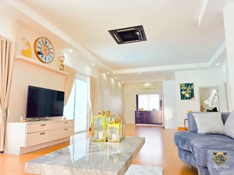  Unique Pool Villa Pattaya 3 Bedroom for sale