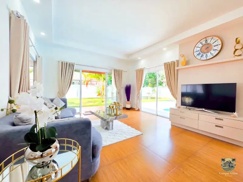  Unique Pool Villa Pattaya 3 Bedroom for sale