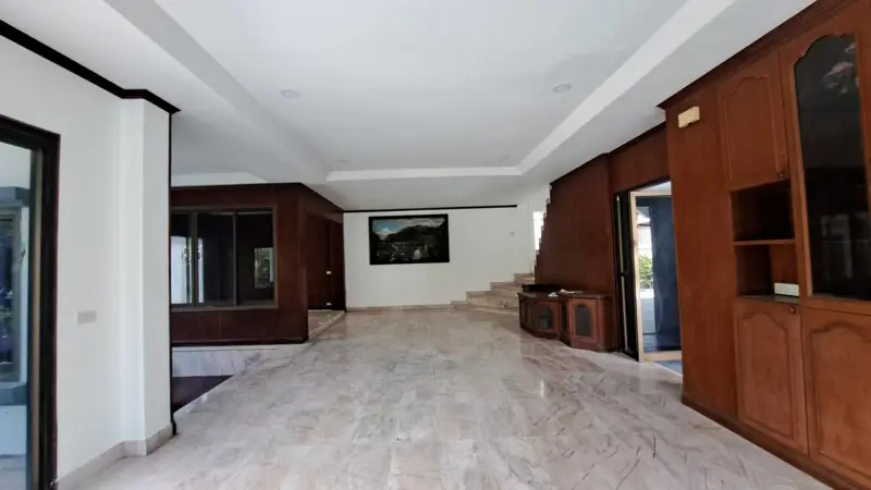 Two-story house in Trakulthong Village, Sriracha 5 Bed for sale