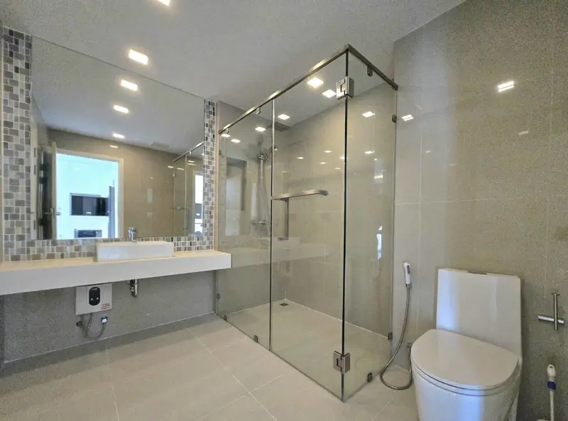 One Tower Patumnak  1 bedroom  1 Bathroom 12 floor  Sea View condo for sale