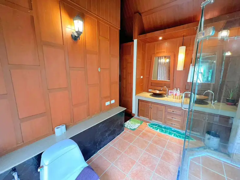 Pool villa Darawadee Village N Jomtien 4 Bedroom 5 bathroom  Fully furnished  ready to move in  internet provided  Walking distance to the beach  Including cleaning swimming pool