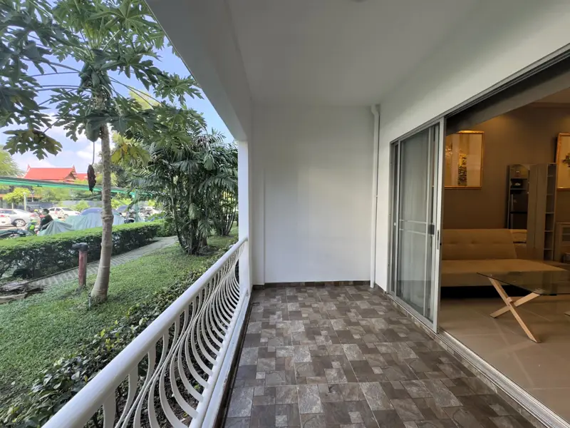 Baan Suan Lalana Jomtien Studio for sale 