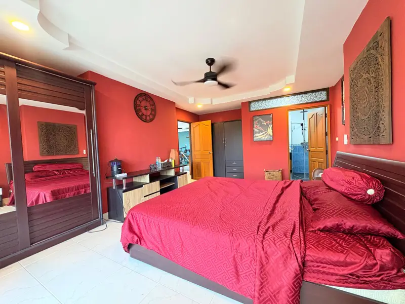 Pattaya Hill Resort Pratumnak 1 Bedroom for sale