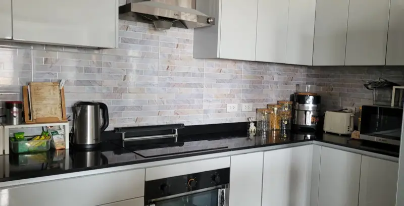 View Talay 2A Jomtien 3 bedroom condo for sale  500 meters to Jomtien Beach with sea view. 