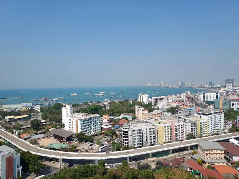 Unixx South Pattaya – 1-Bedroom Condo with Stunning Views