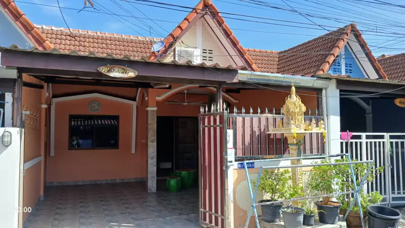 Khao Talo Town House