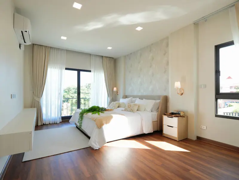 Large pool villa for sale  luxury private pool villa perfectly positioned just off Sukhumvit Road, Quiet neighborhood and  convenient.