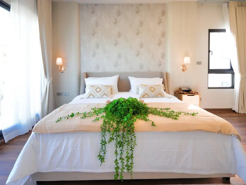 Large pool villa for sale  luxury private pool villa perfectly positioned just off Sukhumvit Road, Quiet neighborhood and  convenient.