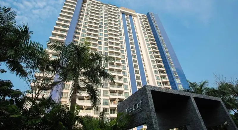 Stunning Sea View Condo For Sale on Pratumnak Hill