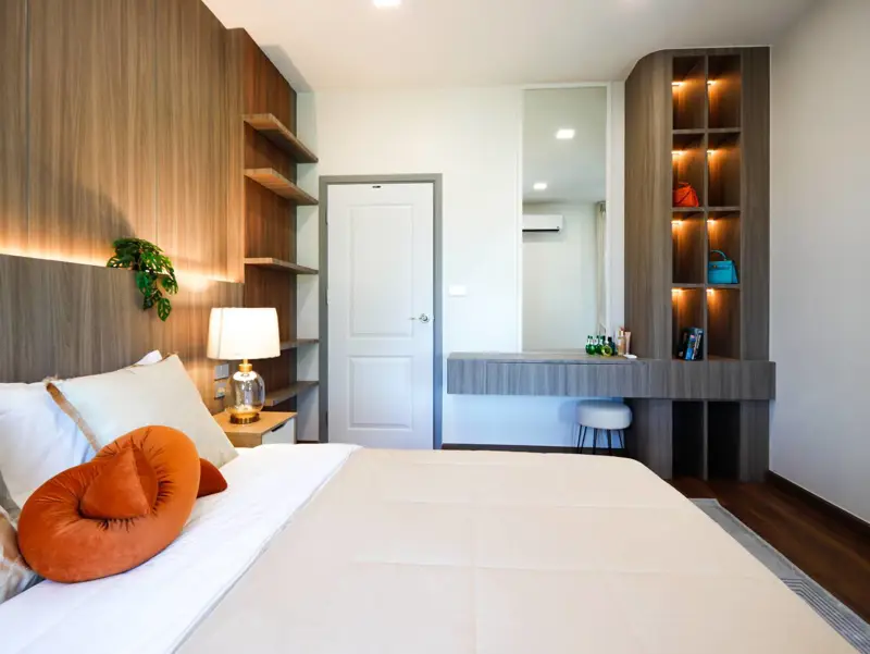 Large pool villa for sale  luxury private pool villa perfectly positioned just off Sukhumvit Road, Quiet neighborhood and  convenient.