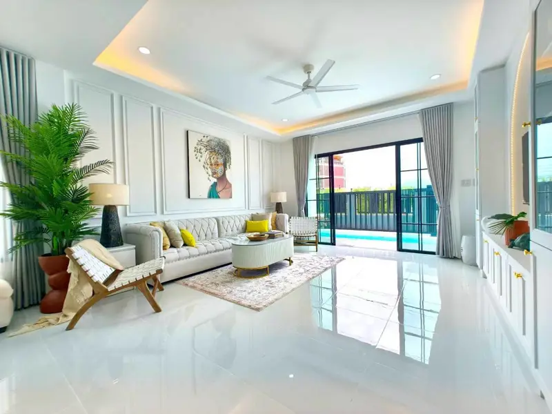  4 bed House for rent  in Sattahip at Garden Hill Garden Hill and has the following facilities: Swimming pool, Gym, Security and Car park.