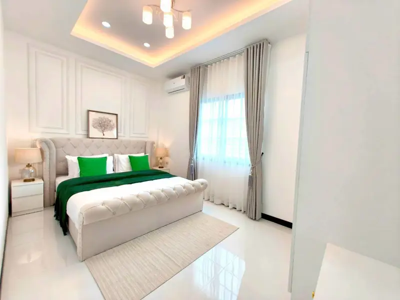  4 bed House for rent  in Sattahip at Garden Hill Garden Hill and has the following facilities: Swimming pool, Gym, Security and Car park.