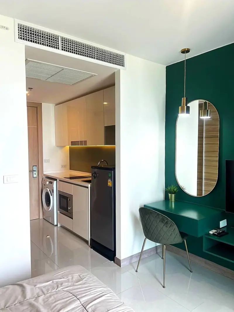 The Riviera Jomtien for sale is designed with amenities such as 24 hr security, cctv, car park, playground, garden, swimming pool and fitness 