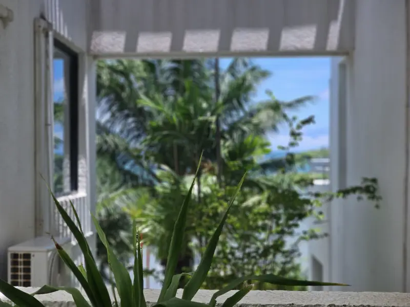 3 bed Duplex sea view beach side condo for sale in central Pattaya