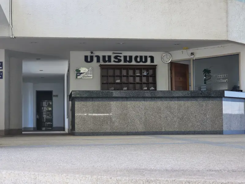 3 bed Duplex sea view beach side condo for sale in central Pattaya