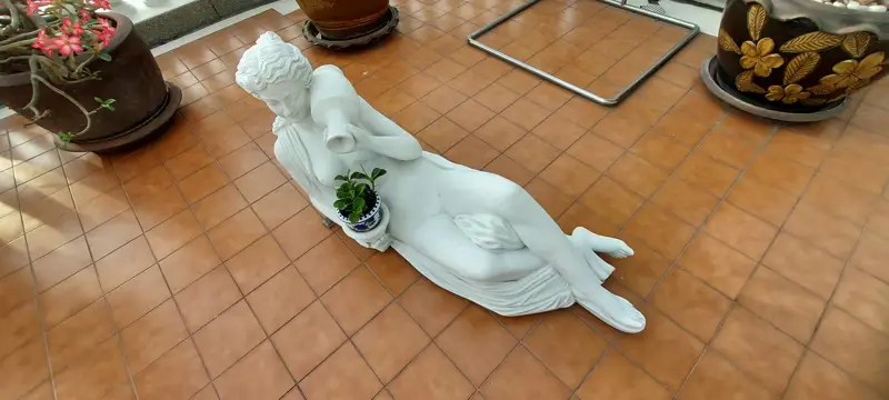 Silver Beach Penthouse 5 Bedroom for sale  5 bathrooms,   European Kitchen,   fully furnished,  panoramic sea view,  Wongamat Beach. 24 hours security, large communal swimming pool