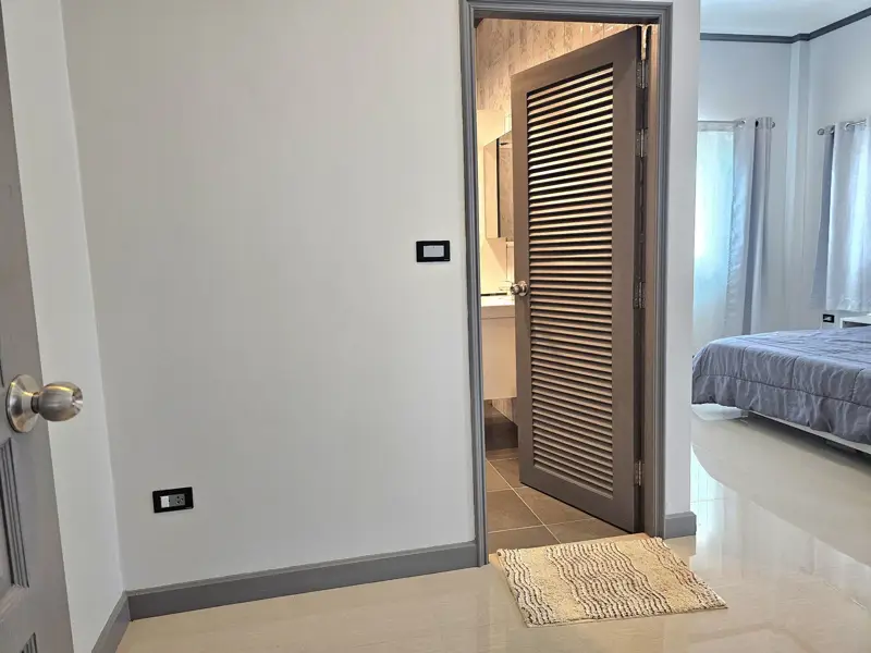For Rent In Huay Yai 3 bedrooms  2 bathrooms  1 Office 