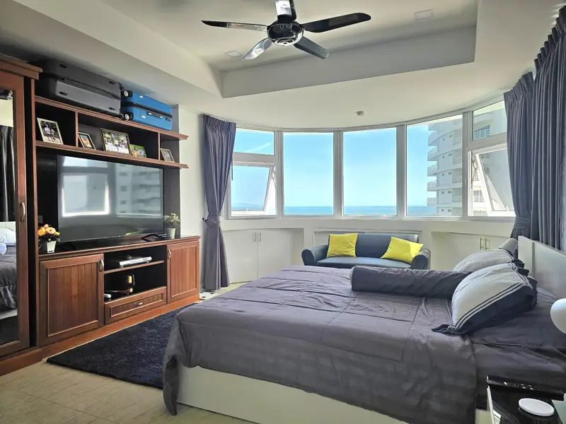 Jomtien Complex 2 Bedroom condo for sale  