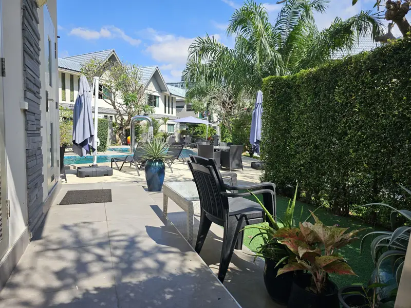 2 bed house for rent or sale in Chateau Dale Nong Prue Swimming pool, Security and Car park.