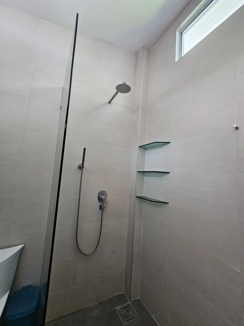 2 bed house for rent or sale in Chateau Dale Nong Prue Swimming pool, Security and Car park.