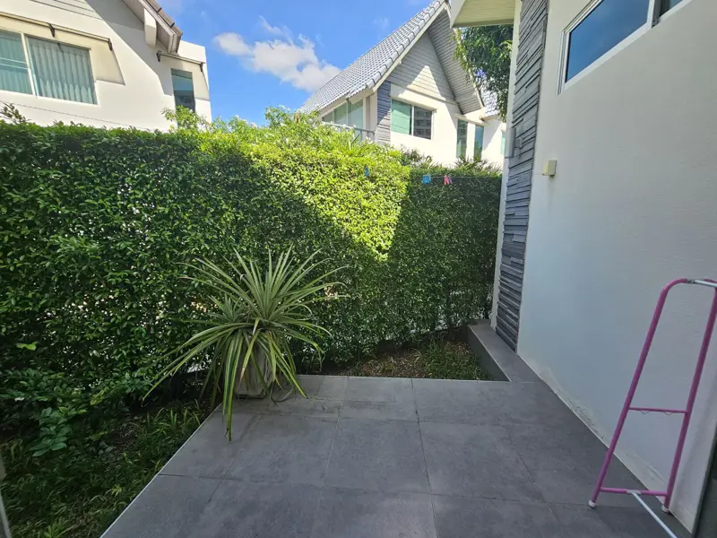 2 bed house for rent or sale in Chateau Dale Nong Prue Swimming pool, Security and Car park.