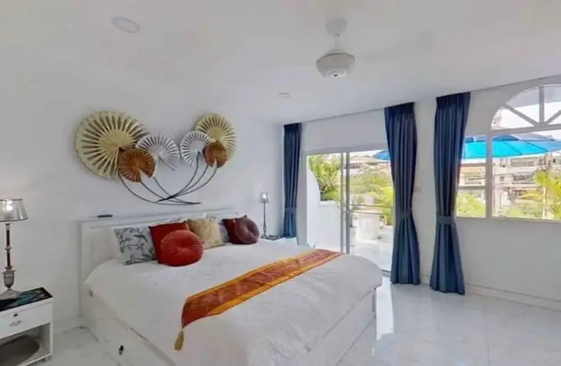 Luxury 4-Bedroom Designer Townhouse on Pratumnak Hill — just 600 meters from the beach 4 Bedrooms 4.5 Bathrooms  380 m² living space  