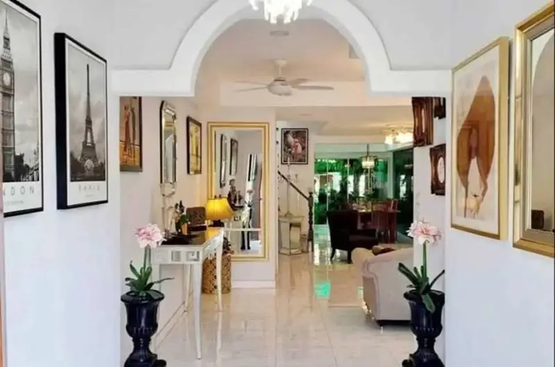 Luxury 4-Bedroom Designer Townhouse on Pratumnak Hill — just 600 meters from the beach 4 Bedrooms 4.5 Bathrooms  380 m² living space  