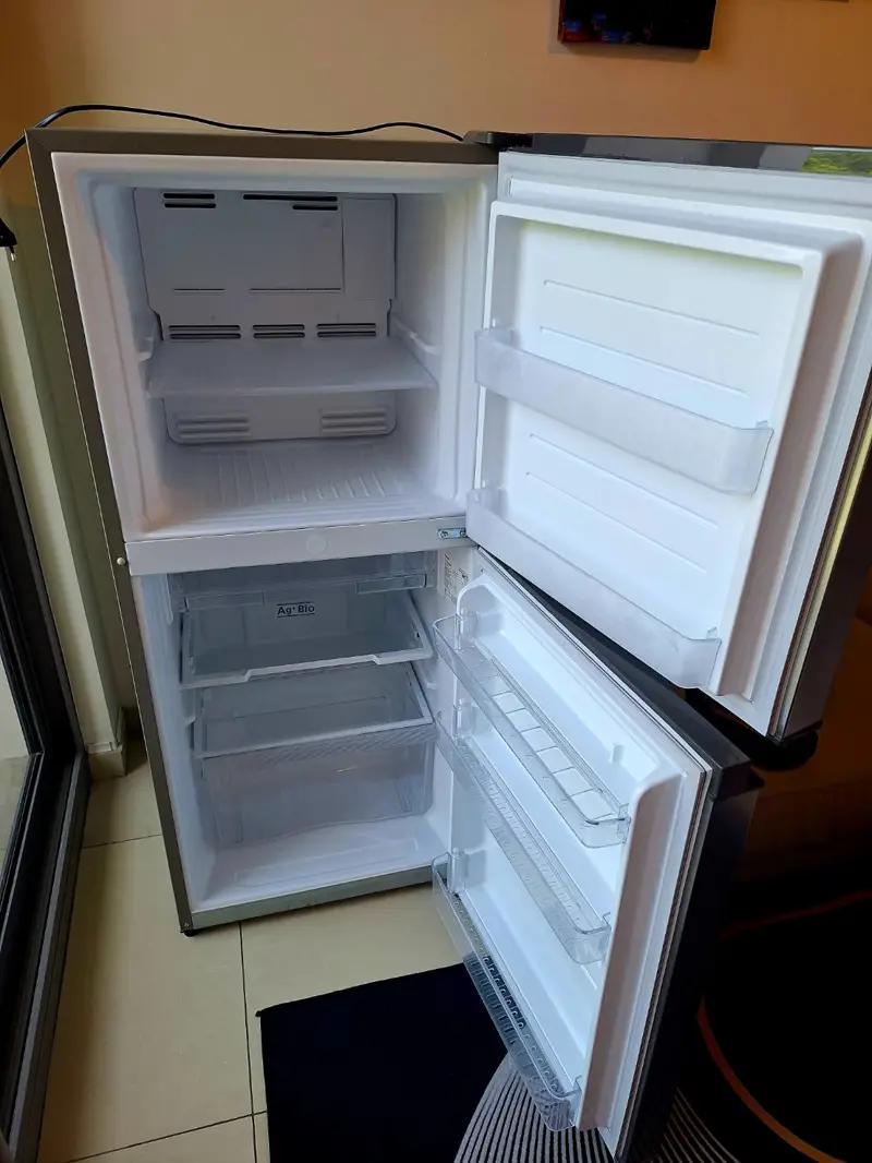 Unixx South Pattaya 1 Bedroom Great view, cool breeze, comfortable living Condo in a great location, easy access, near tourist attractions, restaurants, and shopping malls Fully equipped with amenities: Swimming pool Fitness center