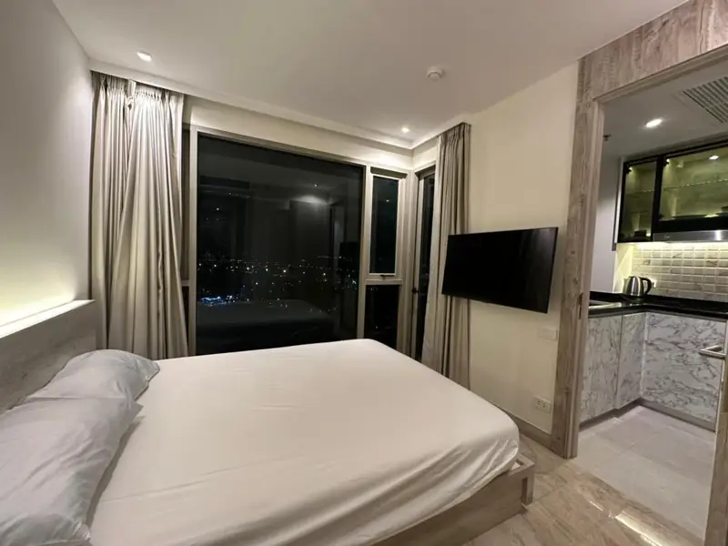 1 bed condo for sale near Jomtien Beach with Amenities  Communal Gym Communal Pool Tennis Court