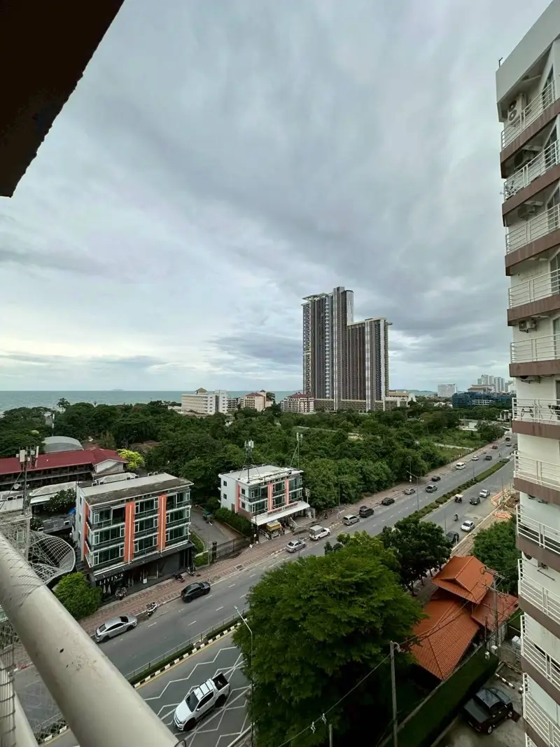  2 bed condo Jomtien stunning sea views 10th-floor corner unit fresh breeze sweeping views.  2 large units combined, 67 sq m.