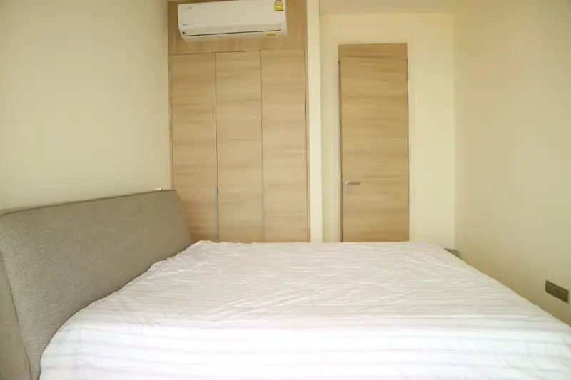 2 bed Condo for rent  Swimming pool, Gym, Security, Car park, Garden, Sauna, Children's area, Concierge, Library and Grill.