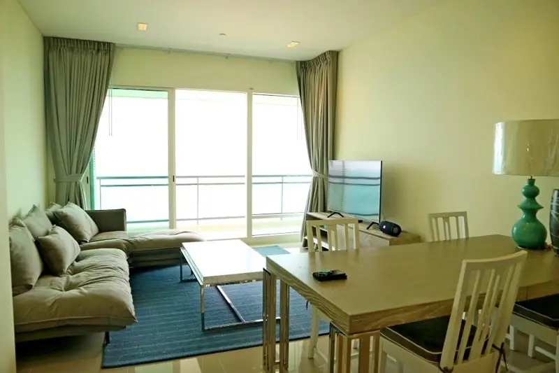 2 bed Condo for rent  Swimming pool, Gym, Security, Car park, Garden, Sauna, Children's area, Concierge, Library and Grill.