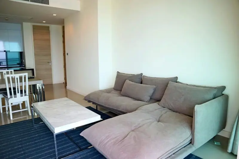 2 bed Condo for rent  Swimming pool, Gym, Security, Car park, Garden, Sauna, Children's area, Concierge, Library and Grill.