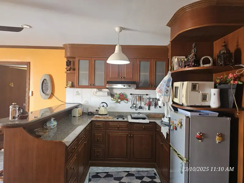 View Talay 2 1 bed condo for rent  550 meters close to Jomtien Beach overlooking a 180-degree sea view. Many shopping centers, Thai and international restaurants