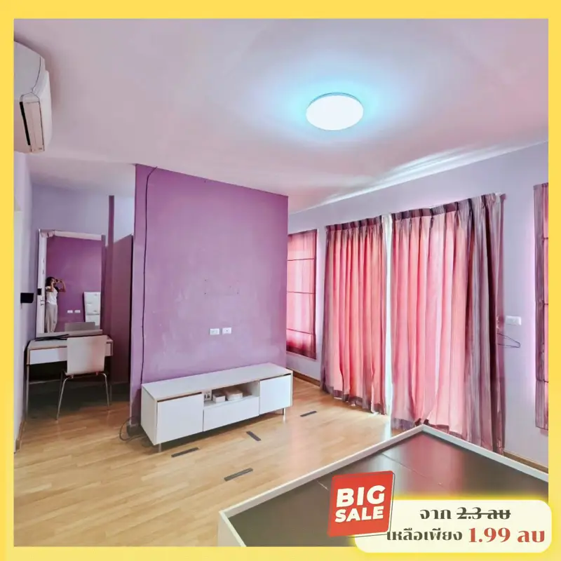 3 bed townhouse Kao Talo Pattaya Only 1.99 million baht In a safe project  24-hour security, swimming pool, public park