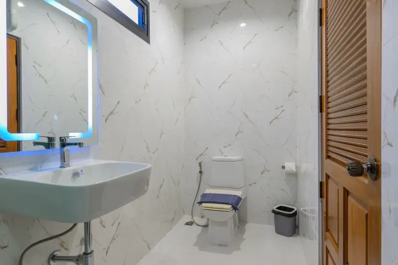 Pool Villa Jomtien for rent Deposit 2 month Advance 1 month  5 Bedroom  4 Bathroom  5 minute to Sukhumvit and 5 minute to the beach