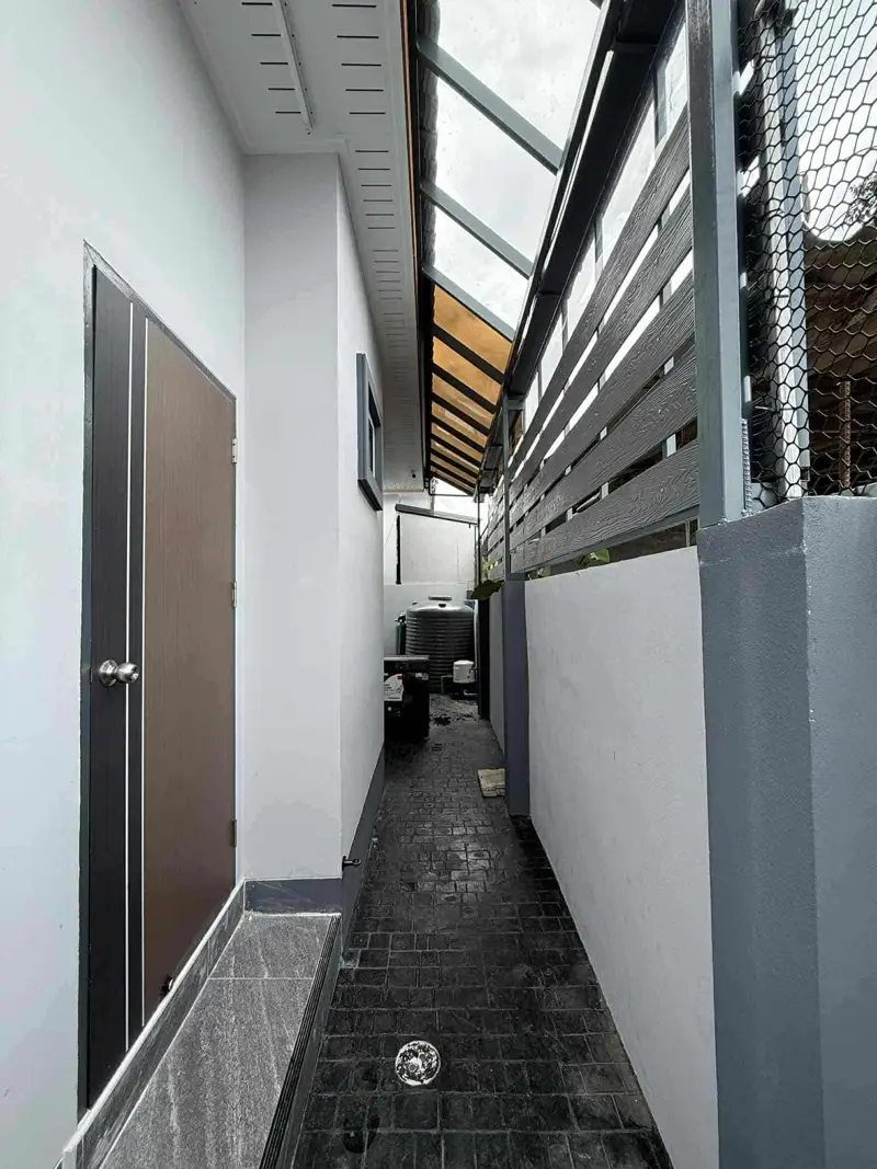  Huay Yai House for rent  3 bedrooms 3 bathrooms Kitchen Living room Parking for 2 cars