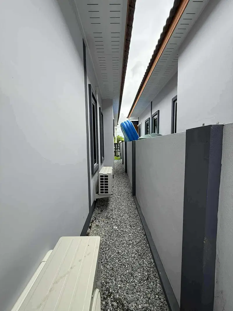  Huay Yai House for rent  3 bedrooms 3 bathrooms Kitchen Living room Parking for 2 cars