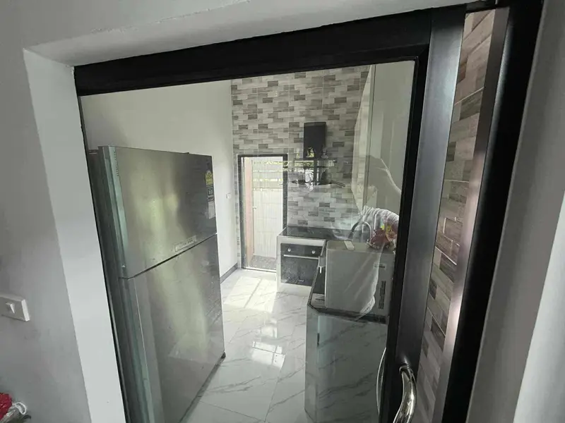  Huay Yai House for rent  3 bedrooms 3 bathrooms Kitchen Living room Parking for 2 cars