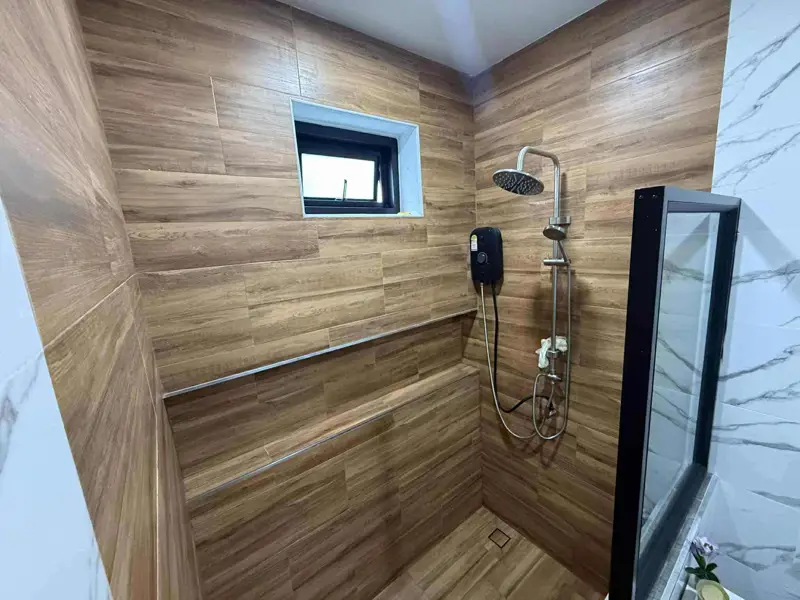  Huay Yai House for rent  3 bedrooms 3 bathrooms Kitchen Living room Parking for 2 cars