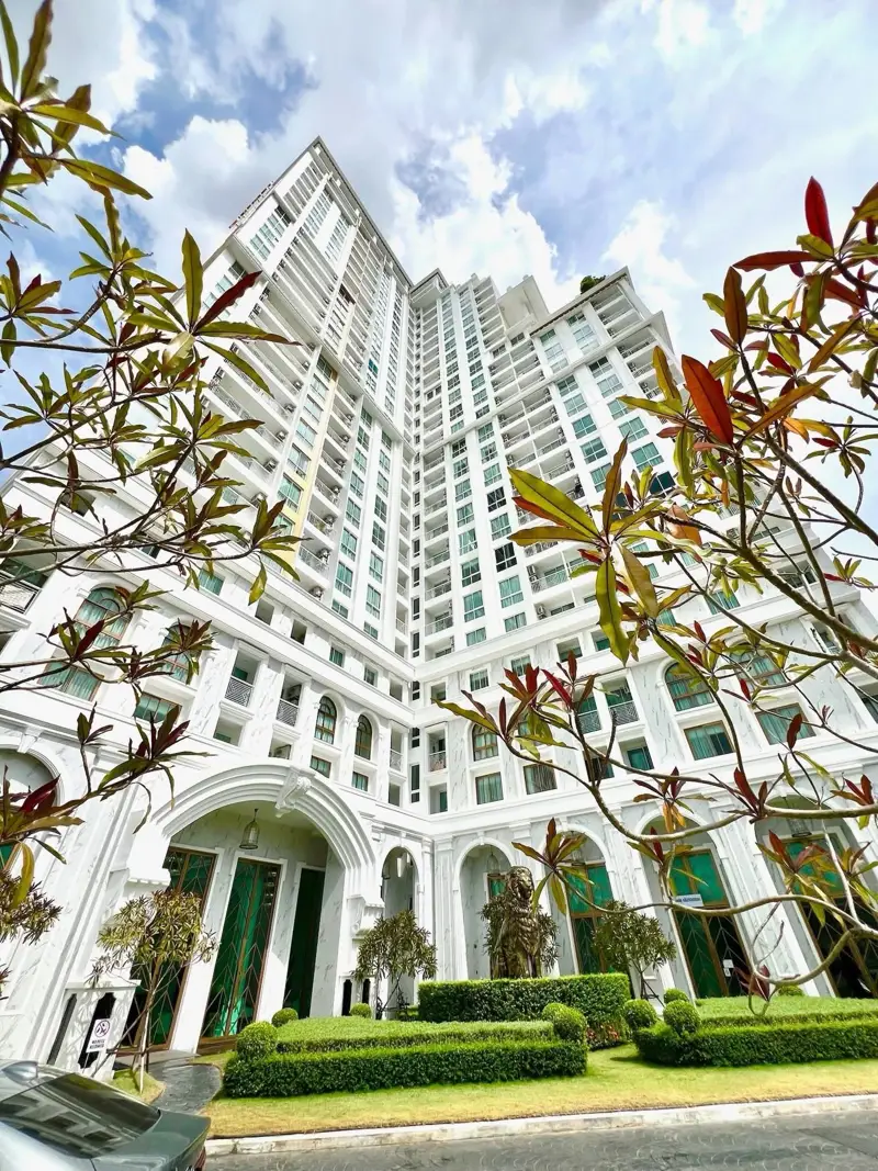 The Empire Tower Jomtien 1 Bedroom for rent