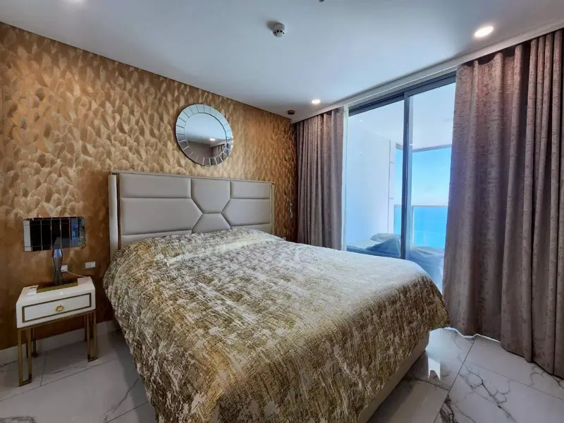 1 bed Condo Jomtien for sale at Copacabana Beach Jomtien with Swimming pool, Gym, Internet, Security, Car park, Garden, Sauna, Children's area and Elevator.