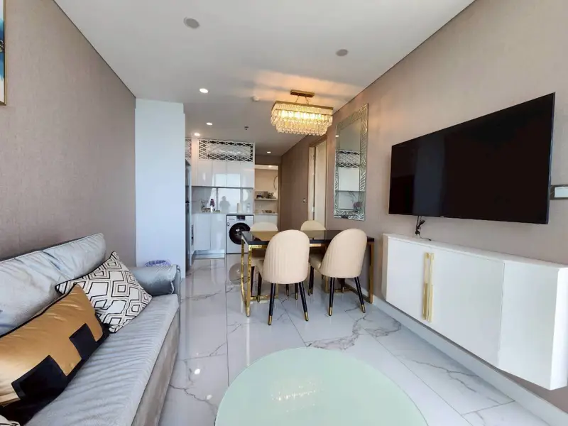 1 bed Condo Jomtien for sale at Copacabana Beach Jomtien with Swimming pool, Gym, Internet, Security, Car park, Garden, Sauna, Children's area and Elevator.