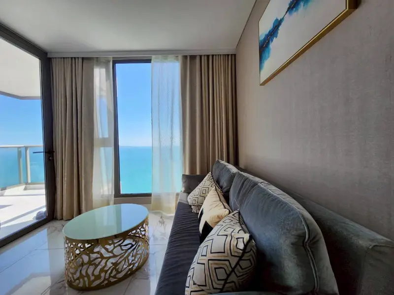 1 bed Condo Jomtien for sale at Copacabana Beach Jomtien with Swimming pool, Gym, Internet, Security, Car park, Garden, Sauna, Children's area and Elevator.