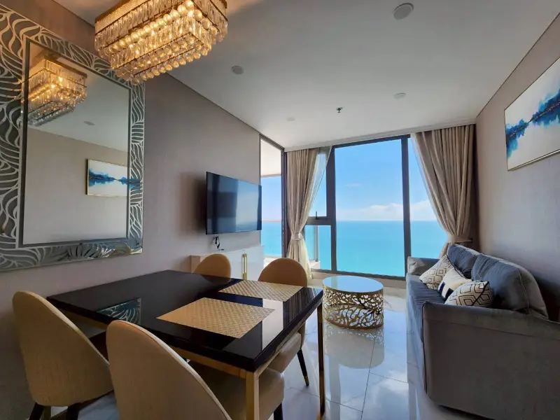 1 bed Condo Jomtien for sale at Copacabana Beach Jomtien with Swimming pool, Gym, Internet, Security, Car park, Garden, Sauna, Children's area and Elevator.