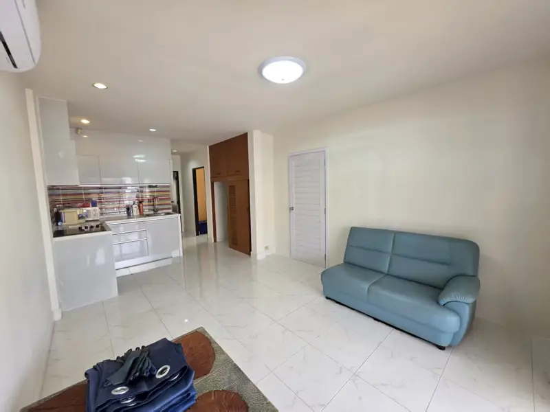 Pattaya House for sale Land area: 228 square meters 3 bedrooms, 2 bathrooms  Swimming pool