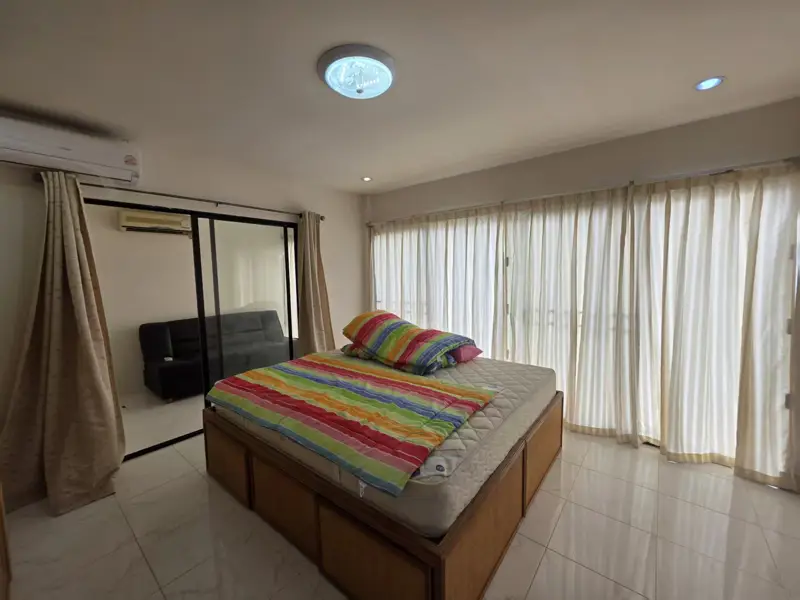 Pattaya House for sale Land area: 228 square meters 3 bedrooms, 2 bathrooms  Swimming pool